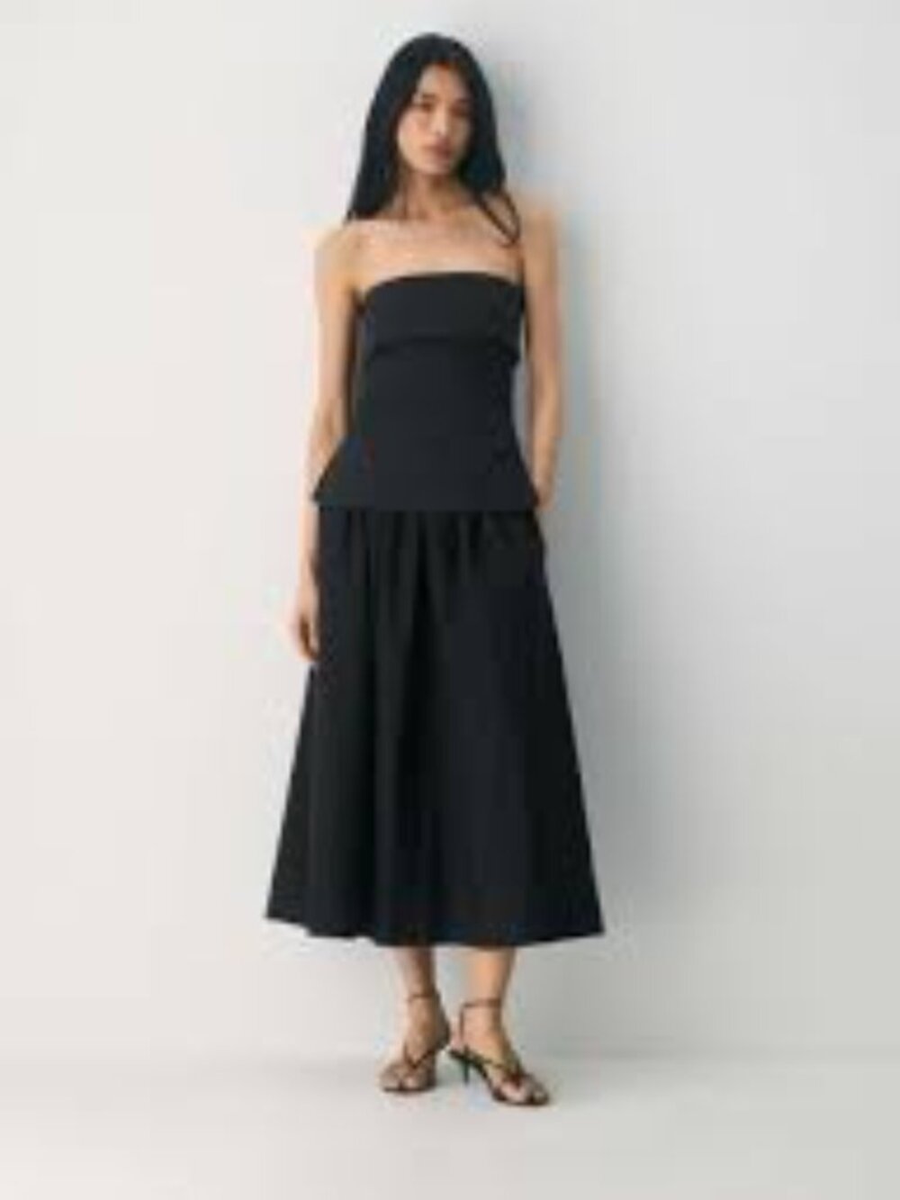 Little Moon Tiered Maxi Skirt in Black Size XL Like New